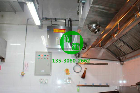 盤點大型油煙機(jī)清洗要點
